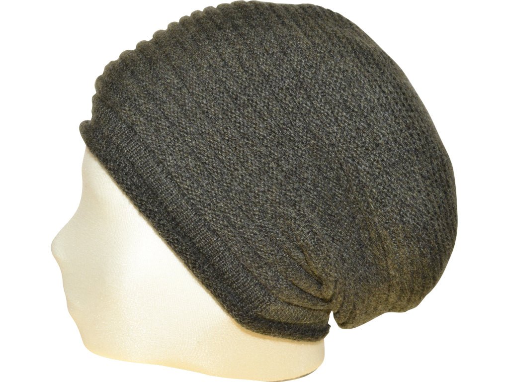 BERRETTO OVERSIZE VERDE FEINSTES CASHMERE - Hut - online.at