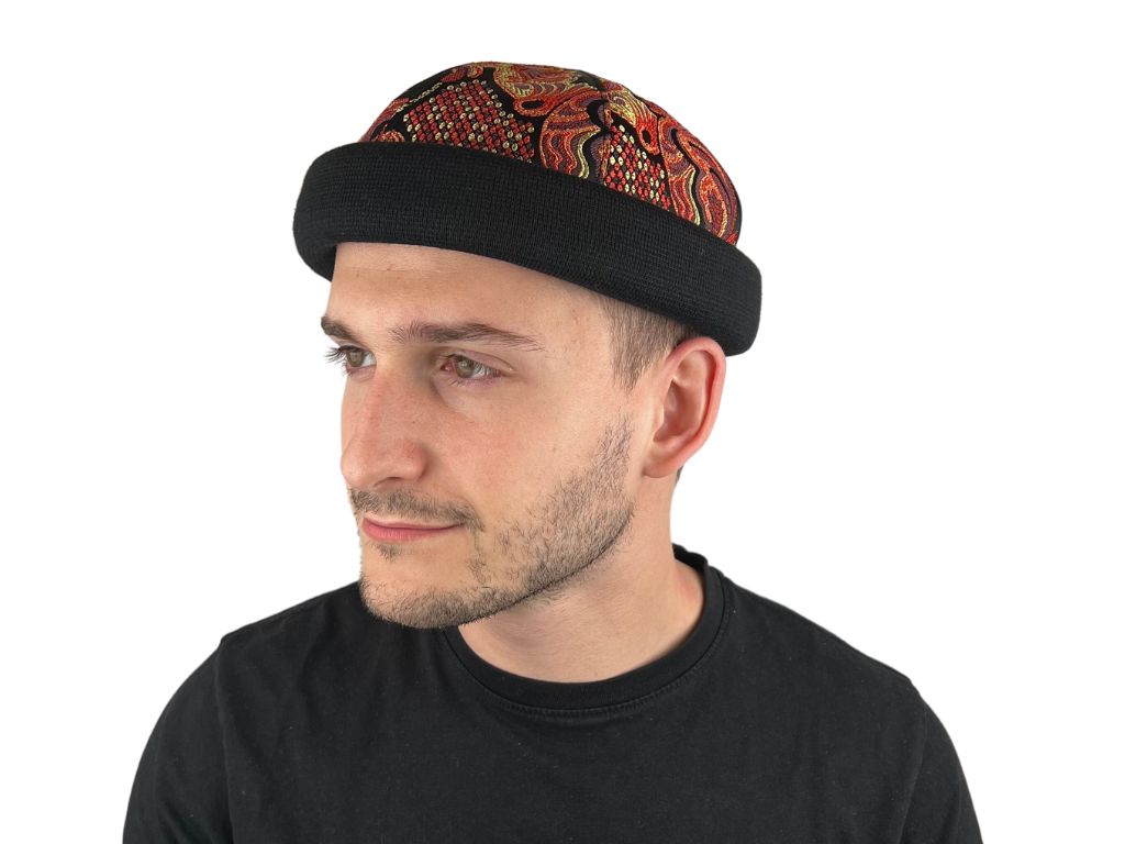 DOCKER PAISLEY           DESTE SCHWARZ