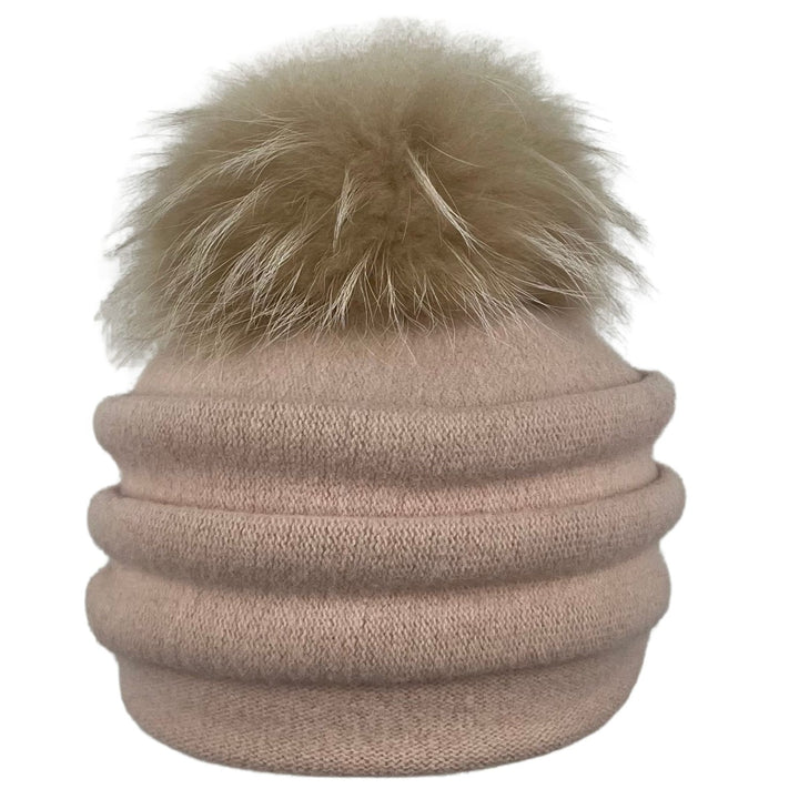 Bobby Pompon mit Echtfell