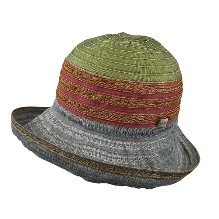 Stoffhut mit Aufschlag