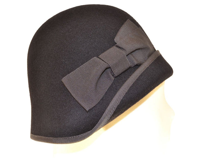 TWENTY WOLLFILZ SCHWARZ - Hut - online.at